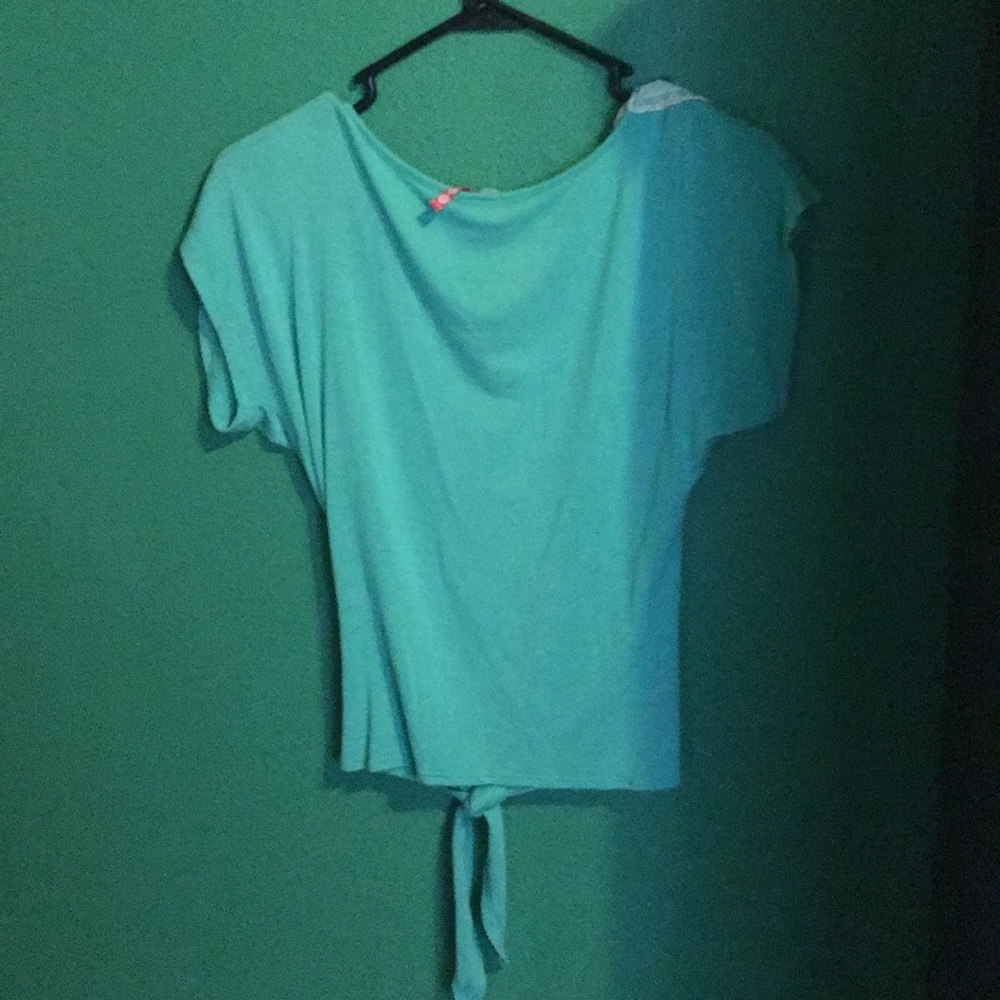 Blouse - Picture 3 of 3